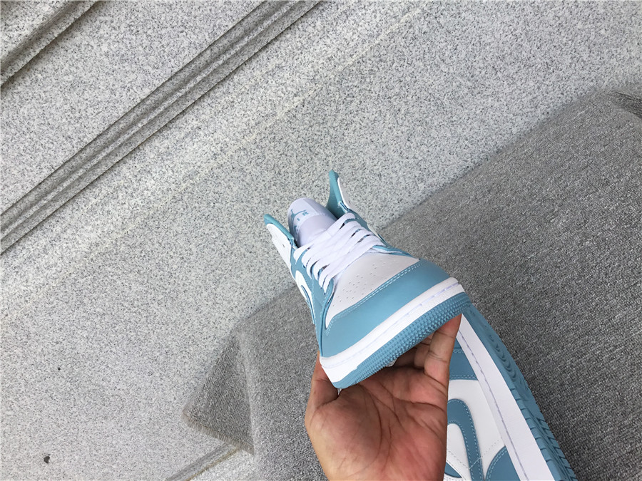 Air Jordan 1 Mid BQ6472-141