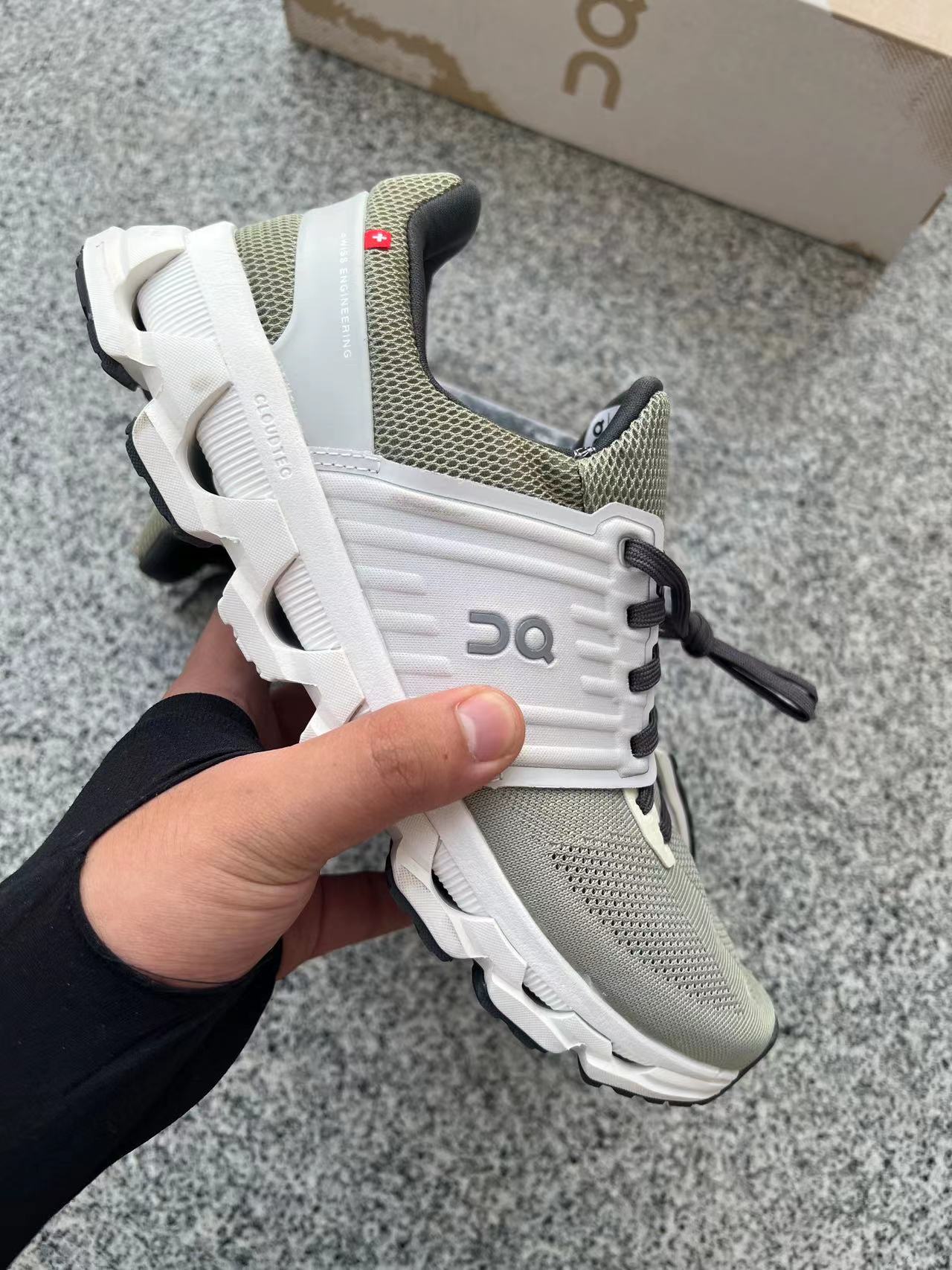 Cloud Swift 3 AP1004-013