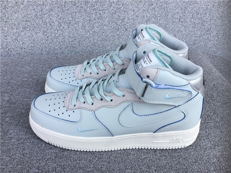 Nike Air Force 1 Low