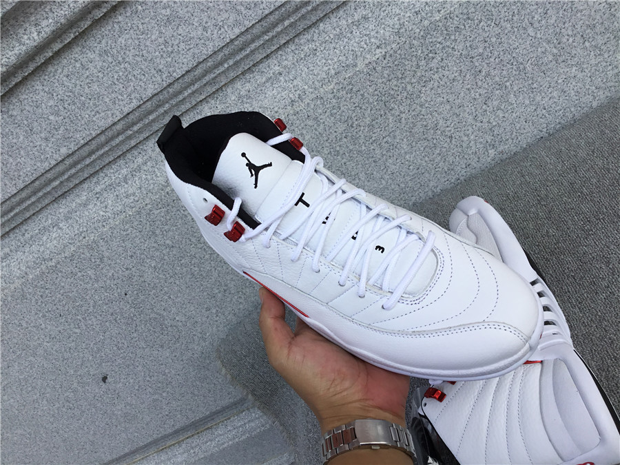 Air Jordan 12 Twist
