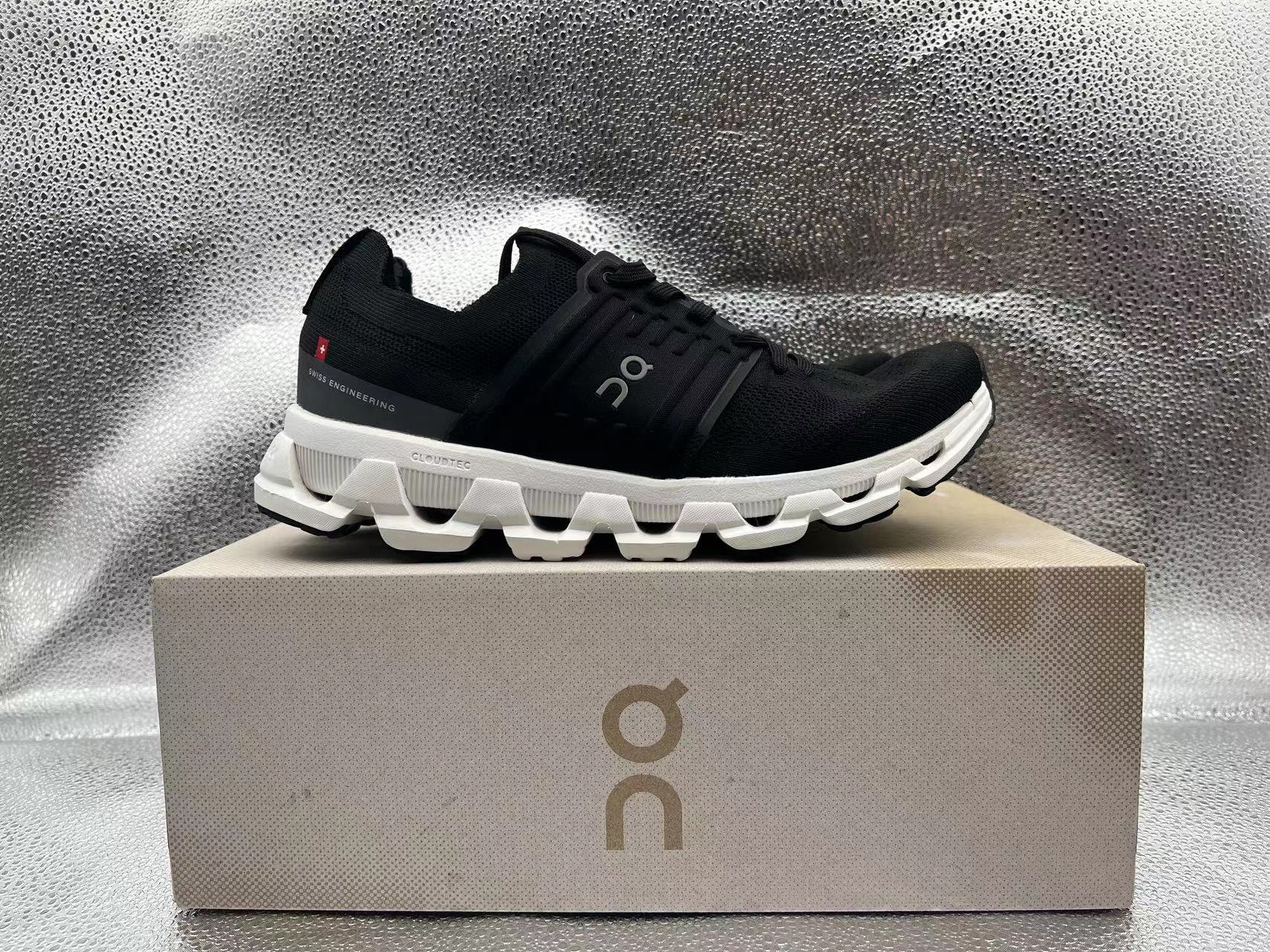 Cloud Swift 3 AP0816-04