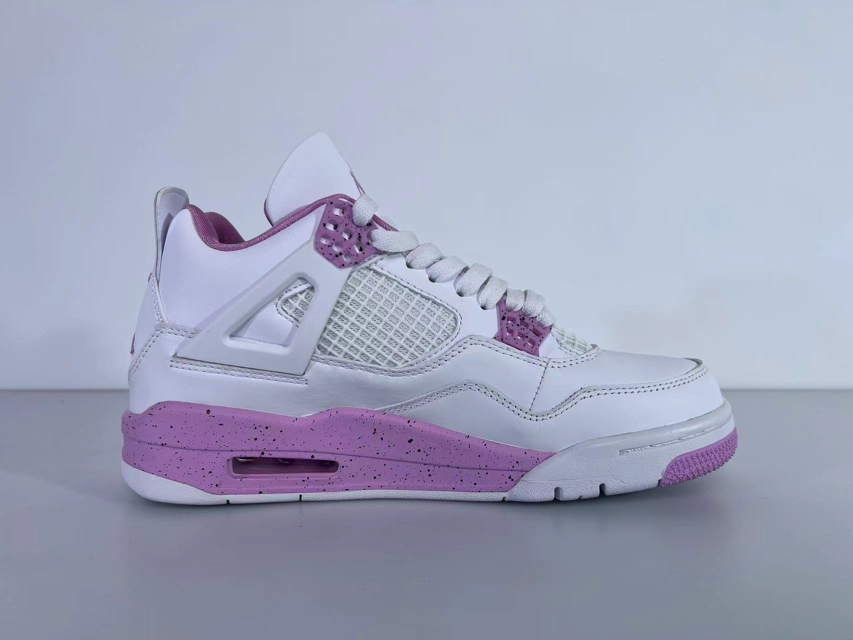 Air jordan 4 Retro sneakers white and purple