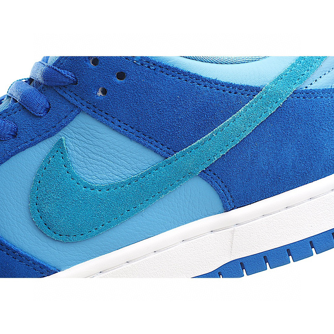 Nike SB Dunk Low Blue Raspberry DM0807-400