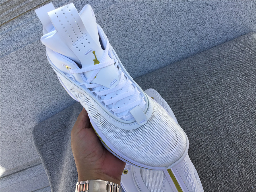 Nike Air Jordan 36 DM7580-100