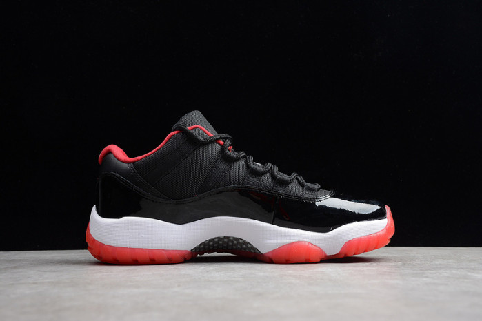 AIR JORDAN 11 RETRO LOW 