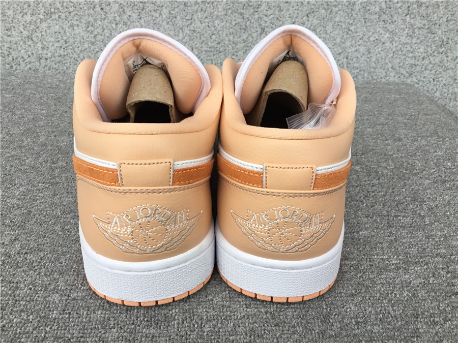 Air Jordan 1 Low DC0774-801