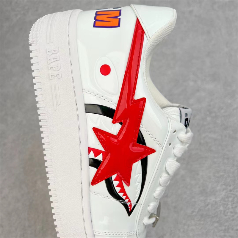 A Bathing Ape Bape Sta Low Shark White 1F70-191-004RED