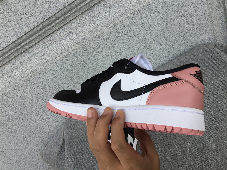 Air Jordan 1 Low DD9315-106