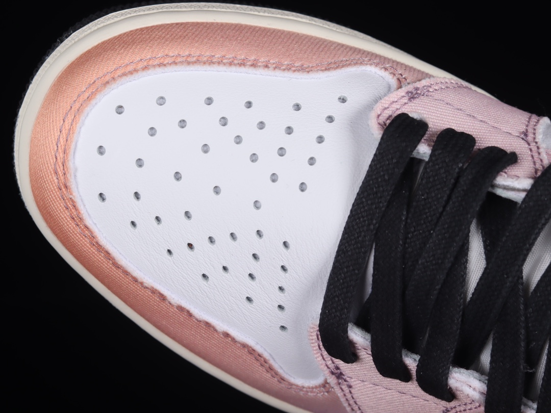 Jordan 1 Retro High OG Skyline DX0054-805