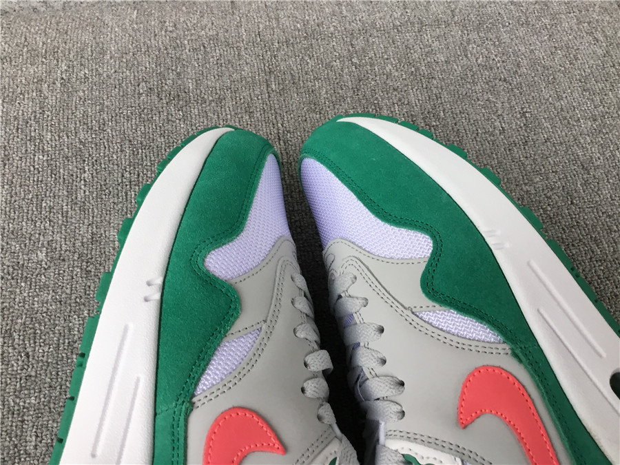 Nike Air Max 1 Nike Half Palm Air Cushion Retro Running Shoes AH8145-106