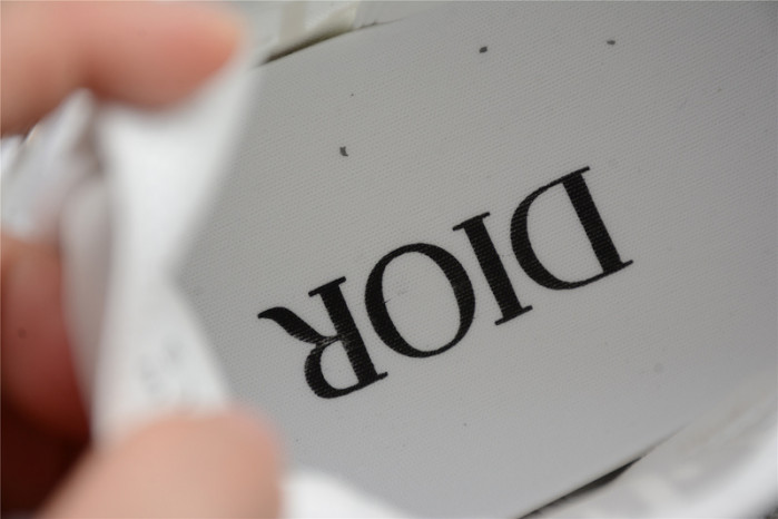 B23 OBLIQUE HIGH TOP SNEAKERS T00853H064