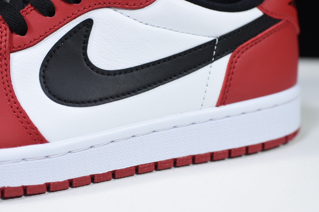 Jordan 1 Retro Low Chicago (2016) 705329-600