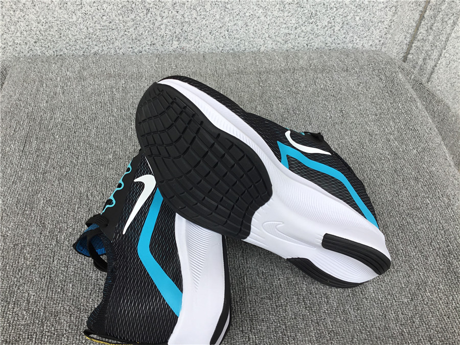 Nike Zoom Fly 4 Carbon Plate Running Shoe CT2392-003