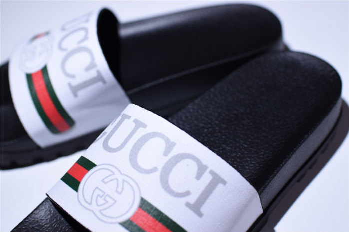 Gucc* Sandal9