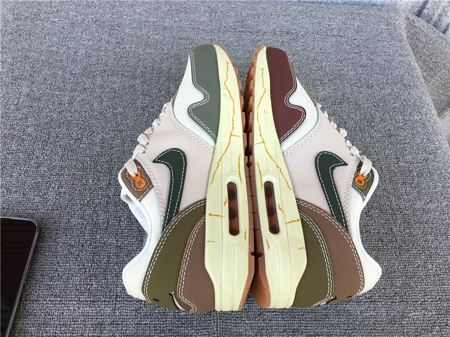 Nike Air Max 1 Nike Half Palm Air Cushion Retro Running Shoes DQ8656-133