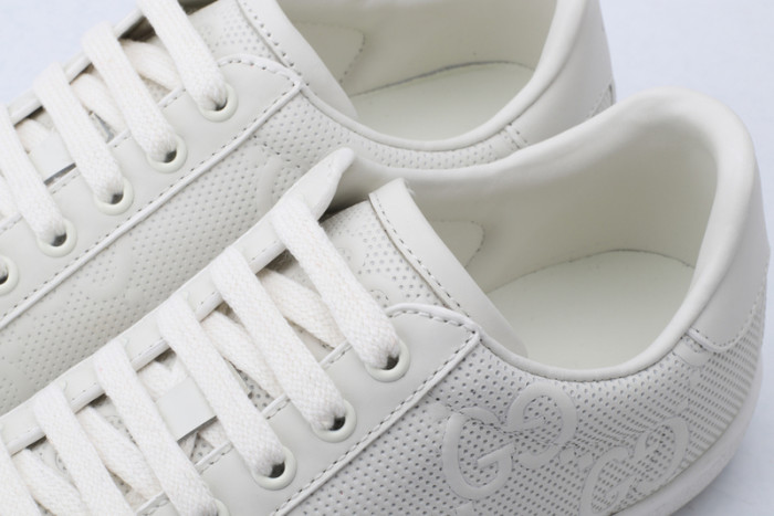 Gucc* Trainer Sneaker70