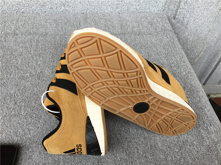 Adidas Samba Vegan HQ3935