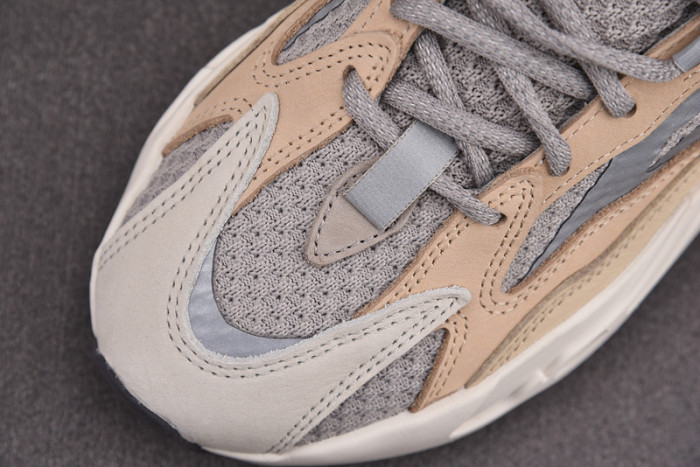 adidas Yeezy Boost 700 V2 Cream GY7924