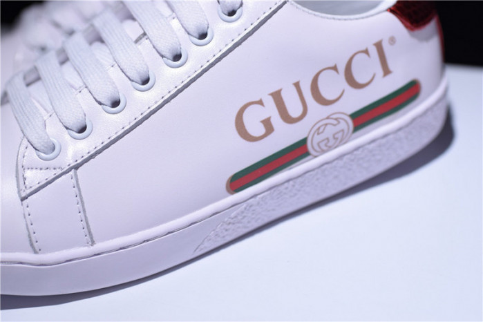 GUCCI ACE EMBROIDERED LOW-TOP SNEAKER WITH LOGO