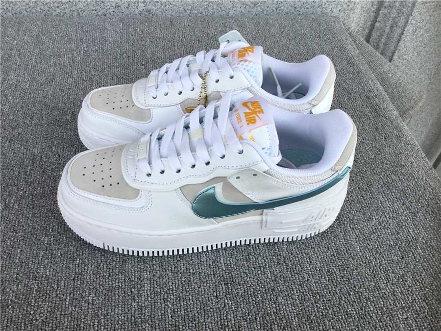 Air Force 1 Shadow DC5255-045