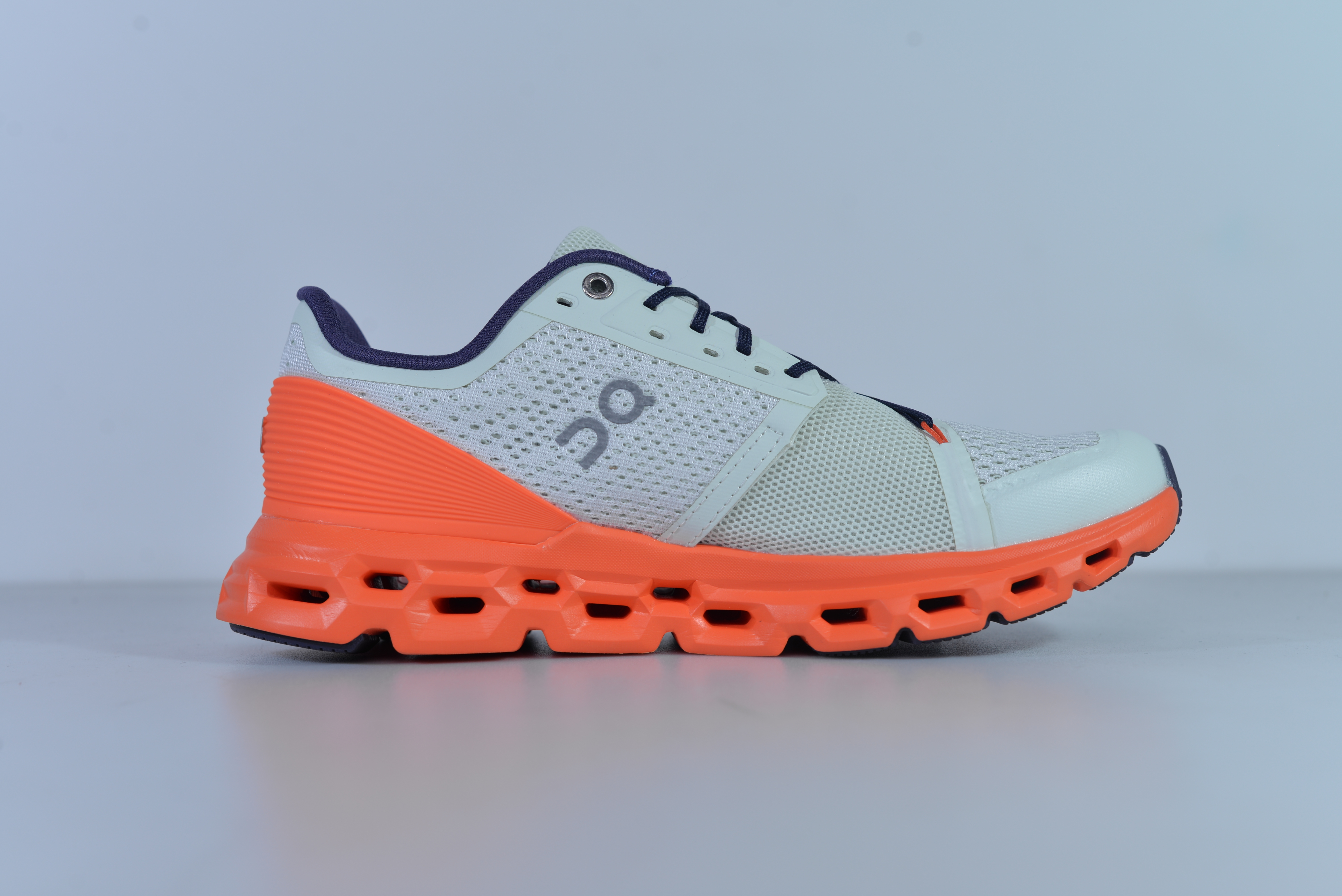 On Running Cloud AP1107-006