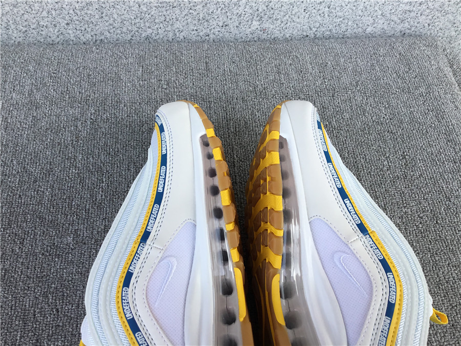 Nike Air Max 97 Full Length Air-Cushioned Running Shoes DC4830-100