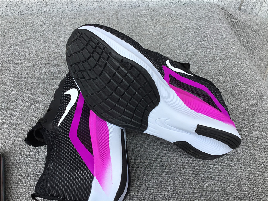 Nike Zoom Fly 4 Carbon Plate Running Shoe CT2392-004