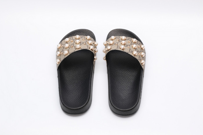 Gucc* Sandal16