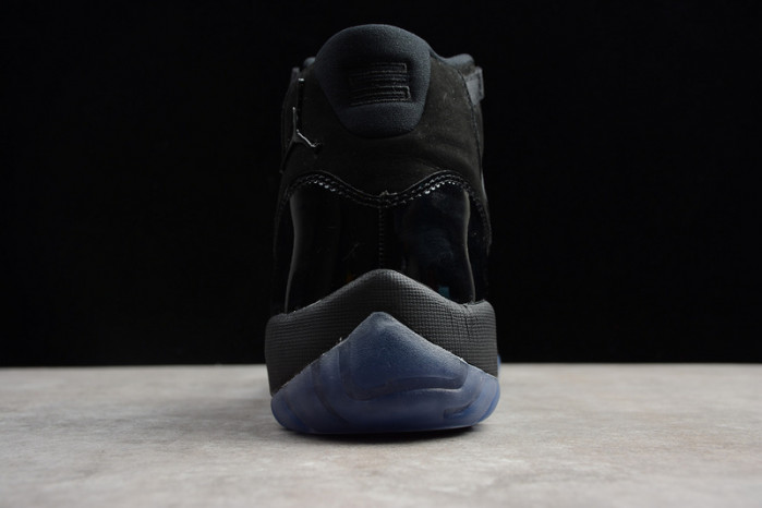 Air Jordan 11 Cap and Gown black 378037-005