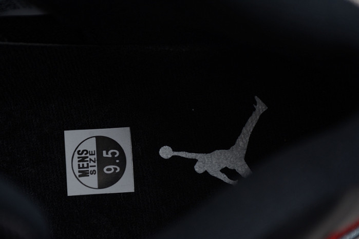 Air Jordan 11 Bred 2019 378037-061