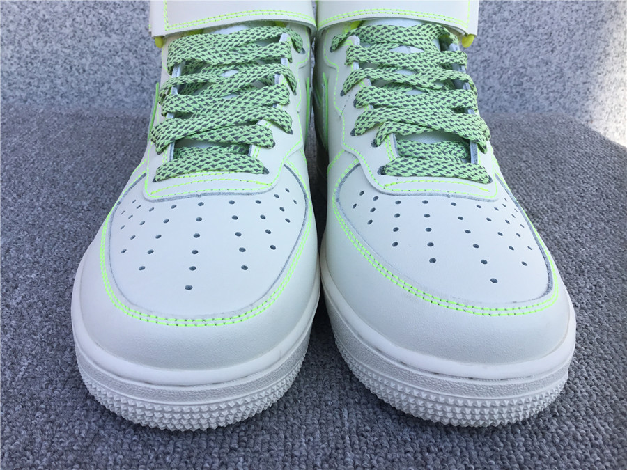 Nike Air Force1 MID AA1118-015