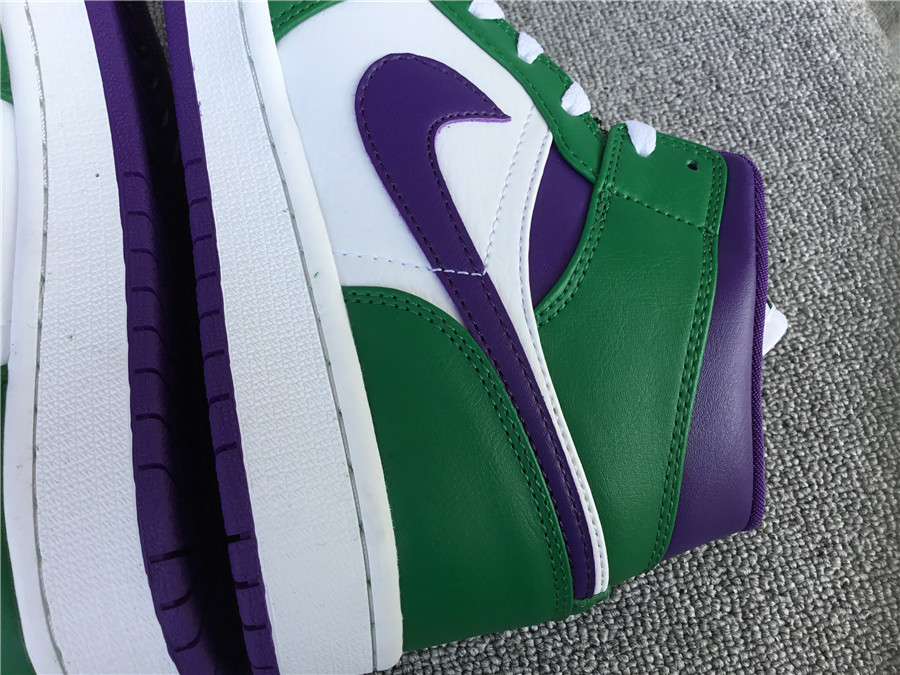 Air Jordan 1 Mid 554724-300