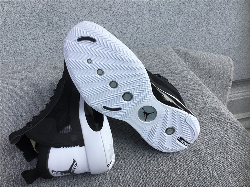 Nike Air Jordan 34 AR3240-001