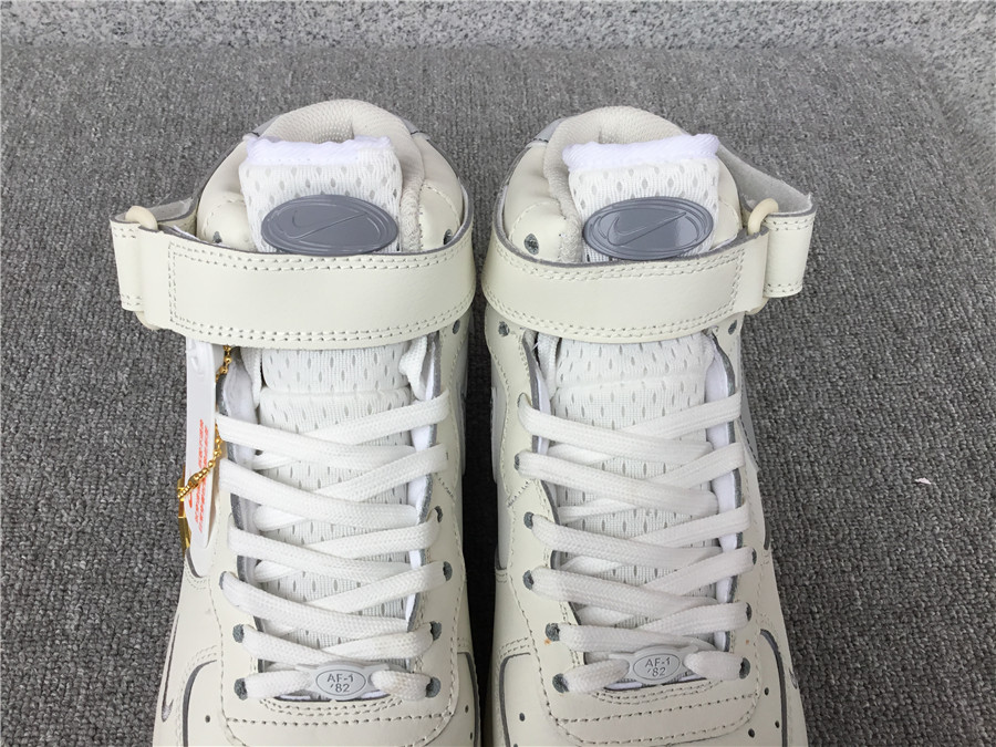 Air Force 1x27;07 Mid