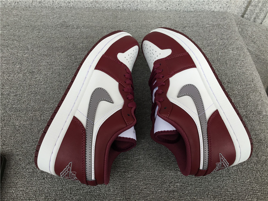 Air Jordan 1 Low 553558-615