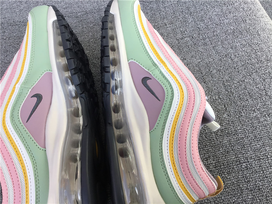Nike Air Max 97 Full Length Air-Cushioned Running Shoes DH1594-001