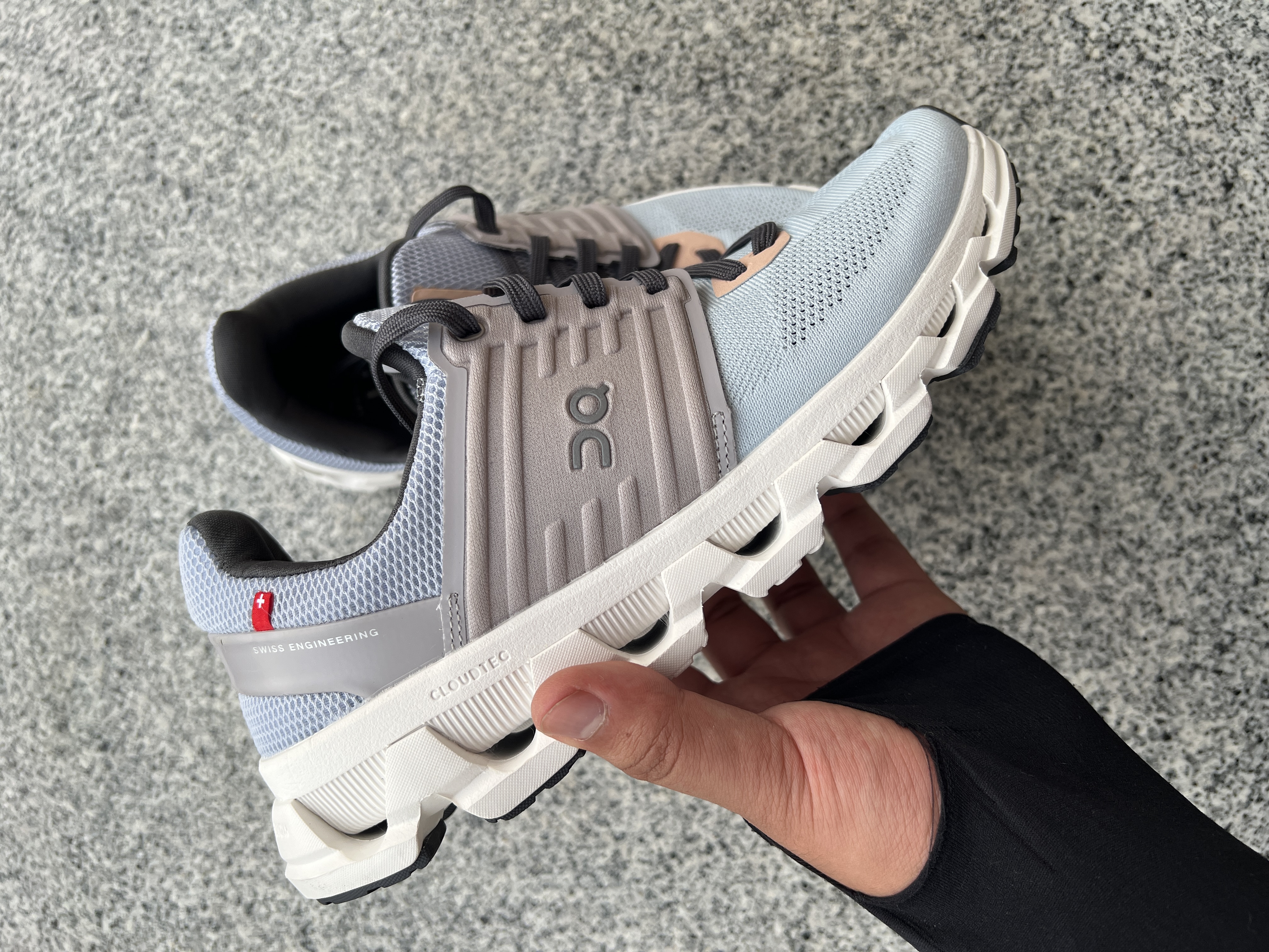 Cloud Swift 3 AP1004-007