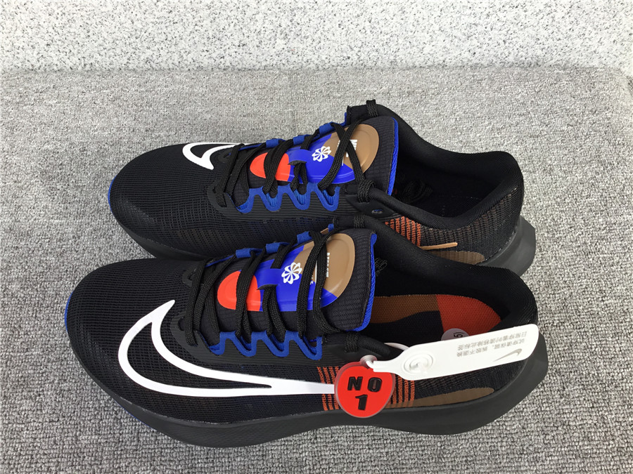 Nike Zoom Fly 5 Carbon Plate Running Shoe DR9837-001