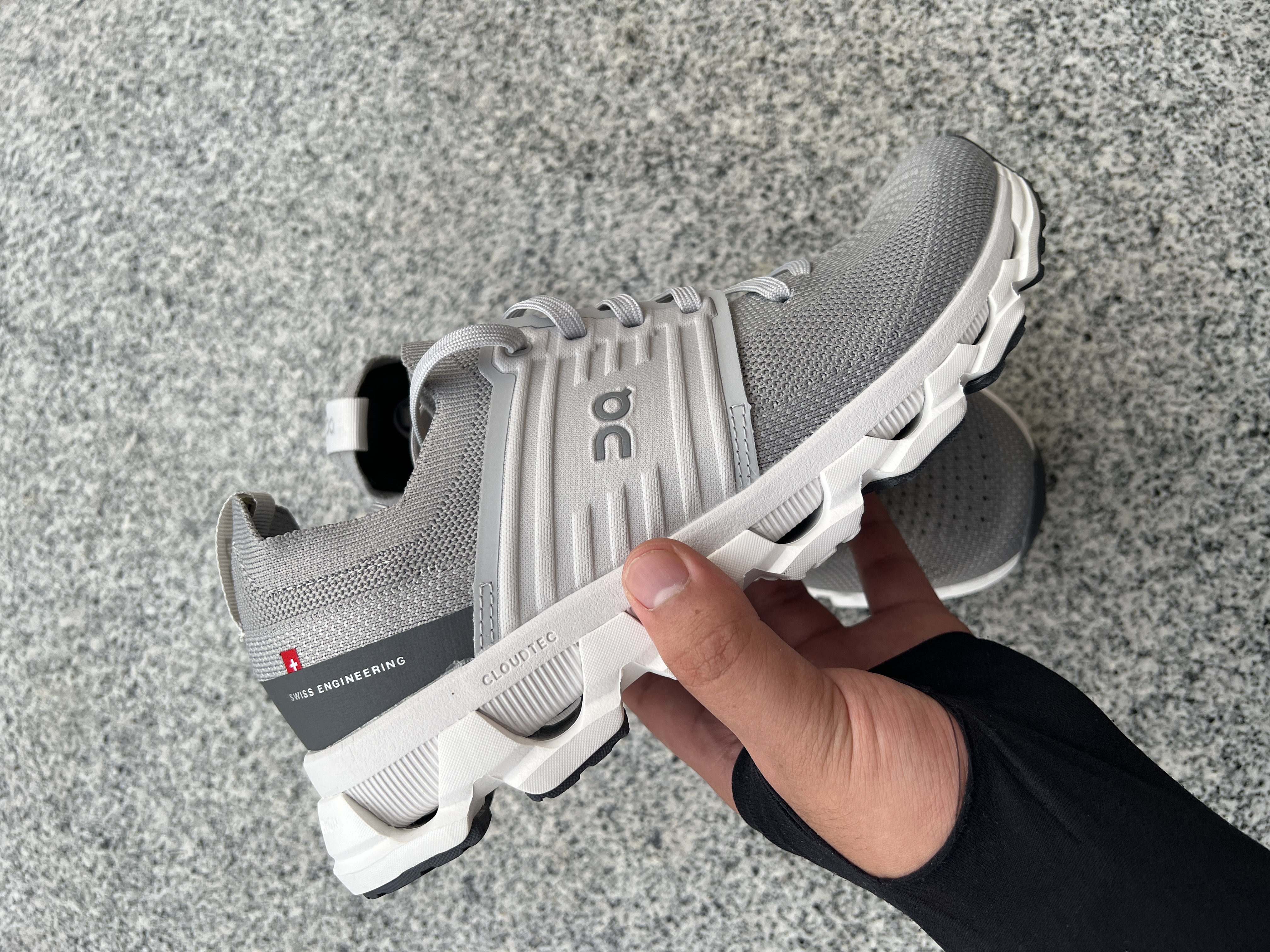 Cloud Swift 3 AP1004-008