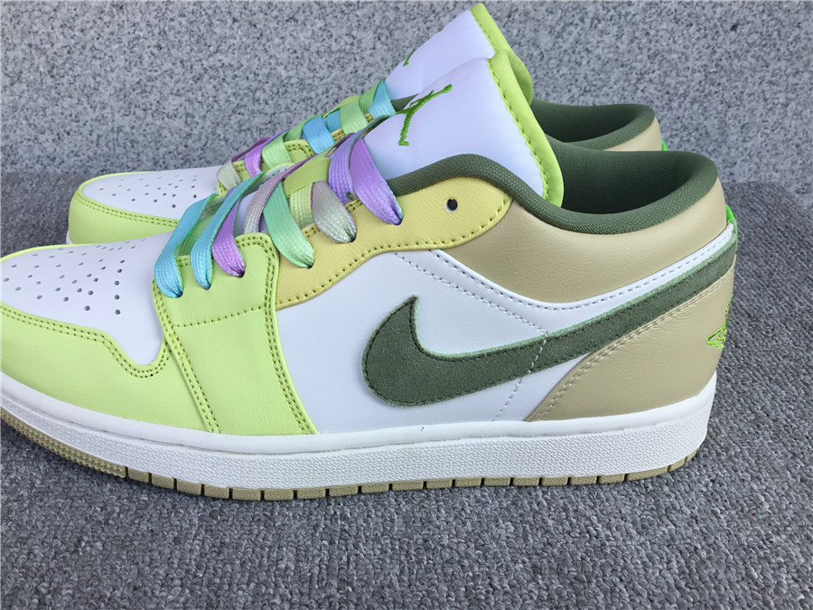 Air Jordan 1 Low FD9906-131