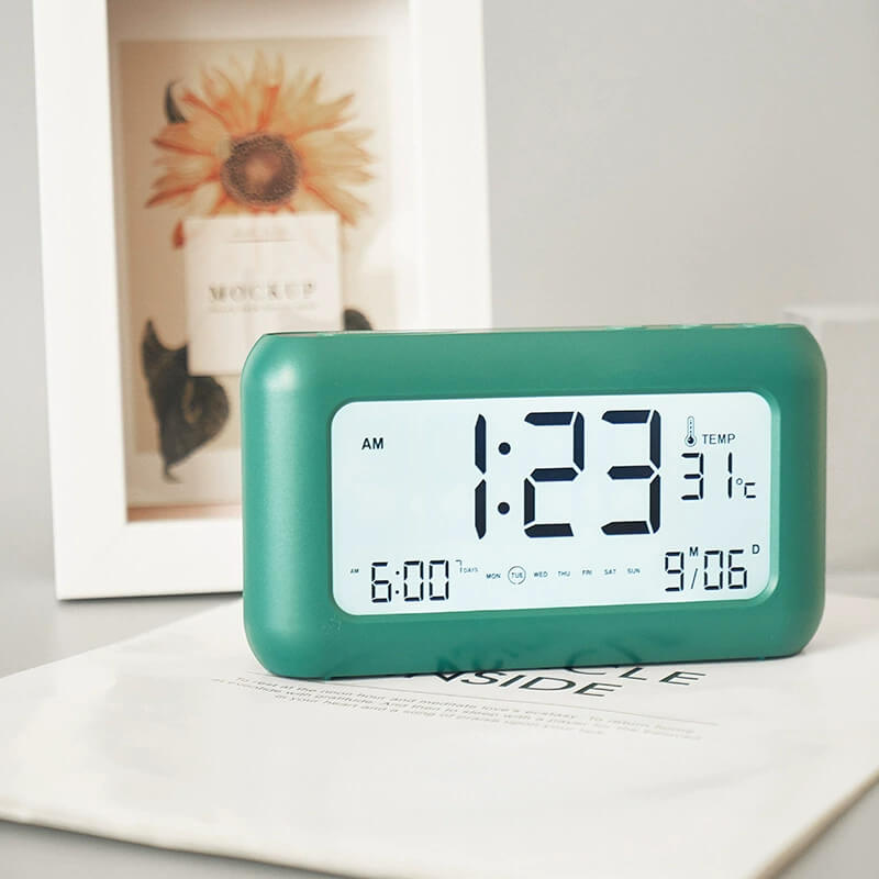IORQUE Large Display Digital Alarm Clock – Multifunctional LCD Clock - LIORQUE