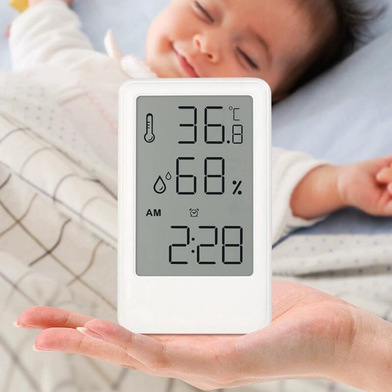 LIORQUE LCD Large Display Alarm Clock with Temperature and Humidity Display - LIORQUE