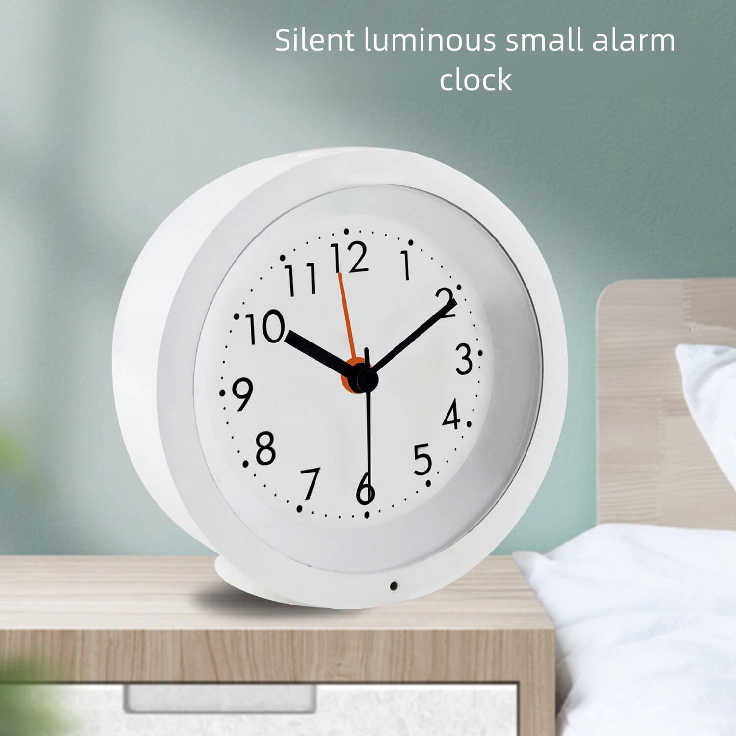 LIORQUE Silent Automatic Light-Sensing Illuminated Night Light Alarm Clock - LIORQUE