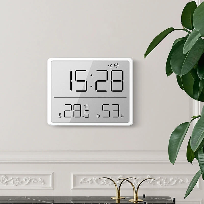 LIORQUE Slim Electronic Clock - LIORQUE