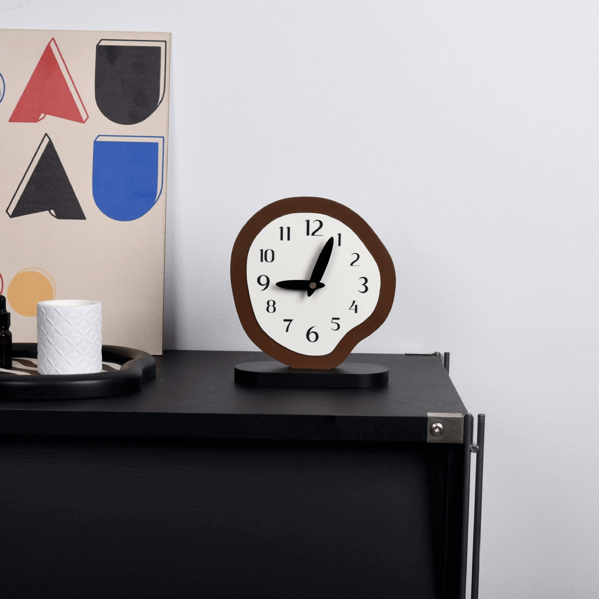 LIORQUE Modern Quartz Table Clock for Living Room - LIORQUE