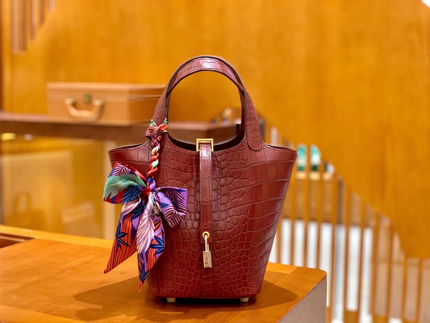 Hermes Piction Basket Bag - Persimmon Red - First Grade Nile Crocodile Skin - Matte Finish - Hand-stitched Velvet Thread - Gold Buckles - 18cm