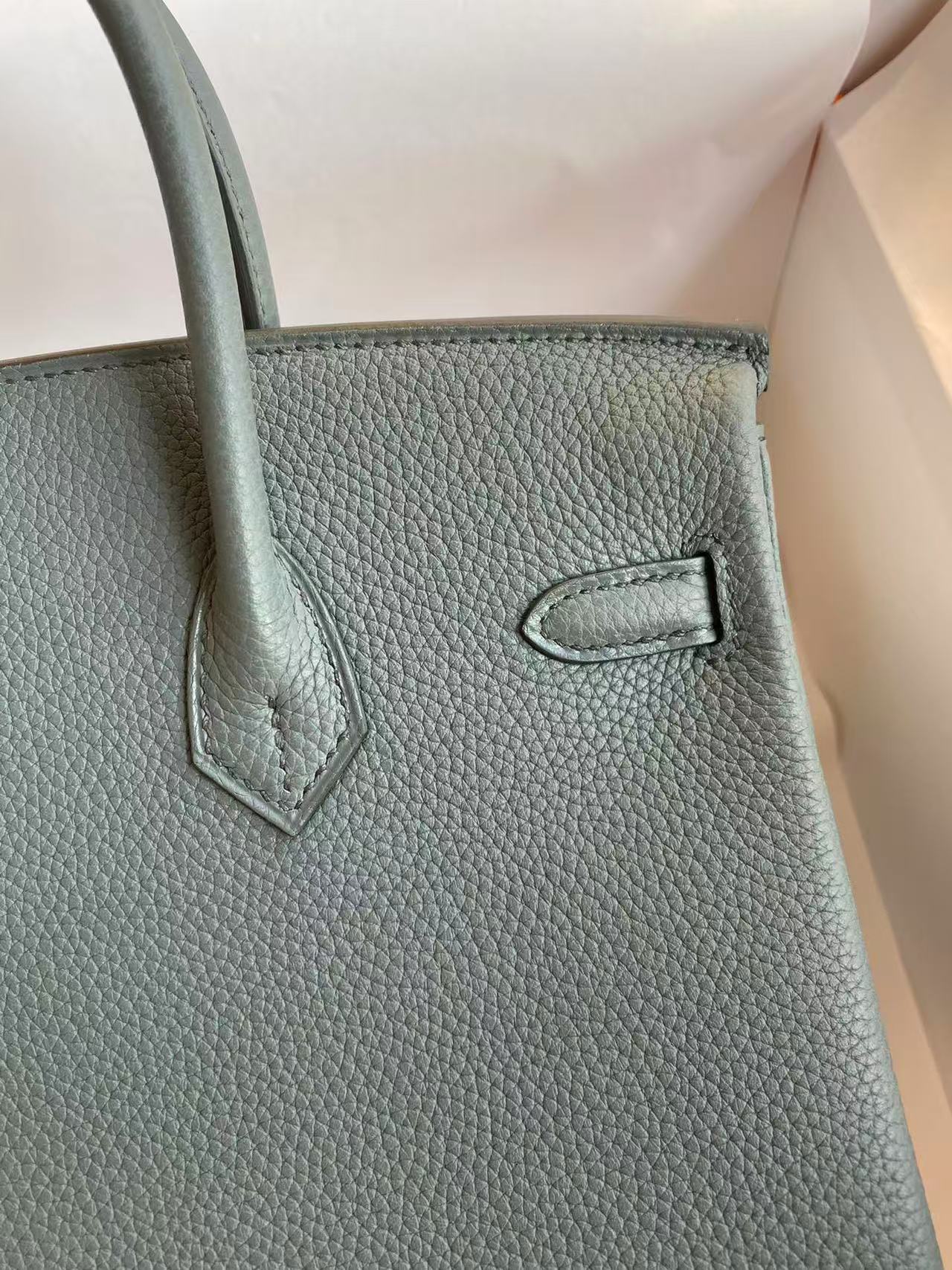 Hermes Birkin 25, almond green Togo