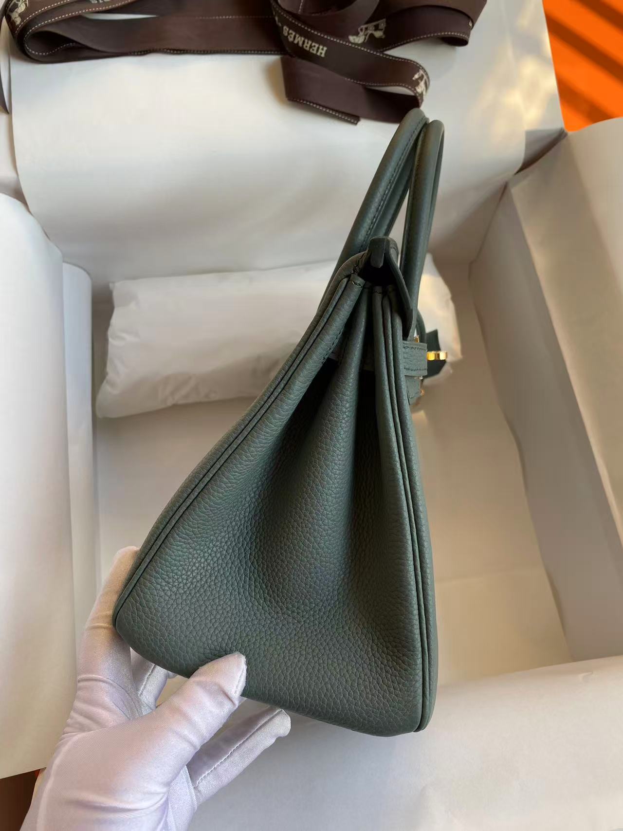 Hermes Birkin 25, almond green Togo