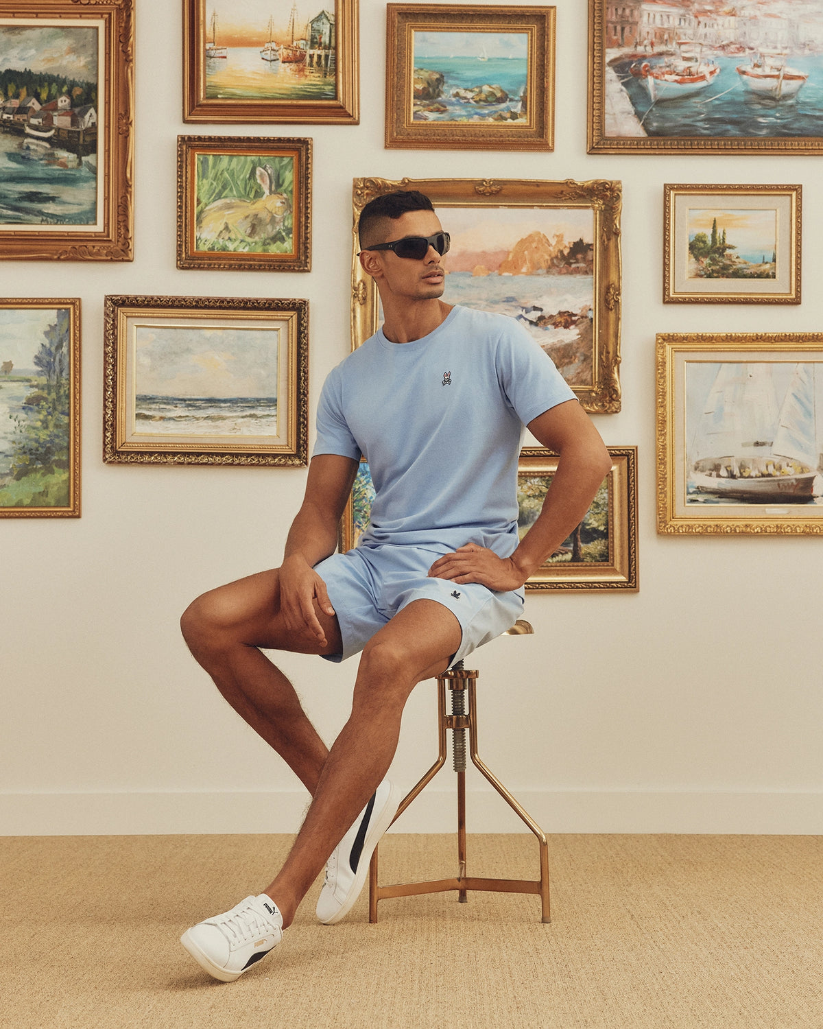Mens classic crew neck tee