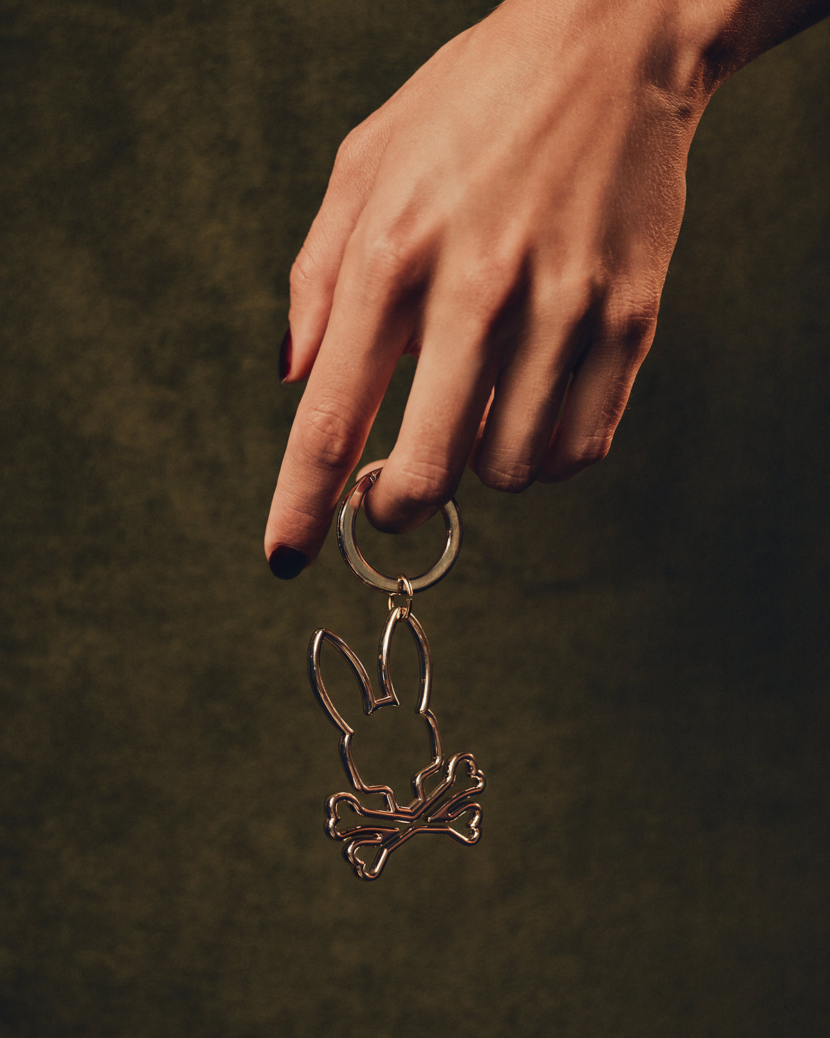 Outline bunny keychain